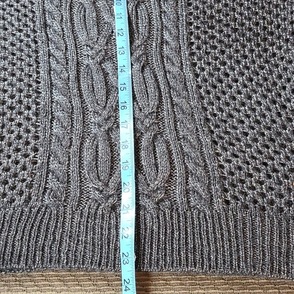 Apt.9 Sweater - Picture 11 of 16